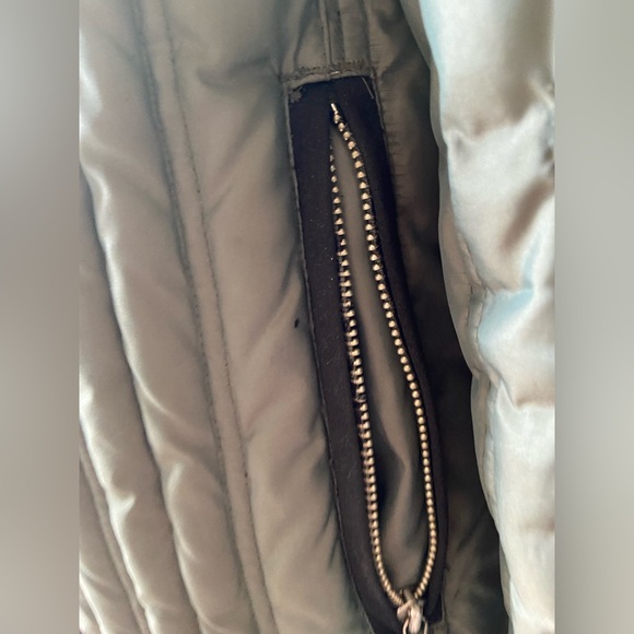 Michael Kors Olive Green Hunter Jacket -Size Small - Picture 13 of 16